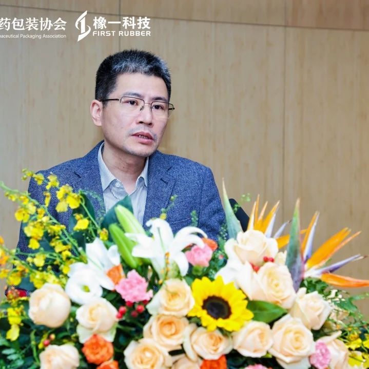 专家3.jpg