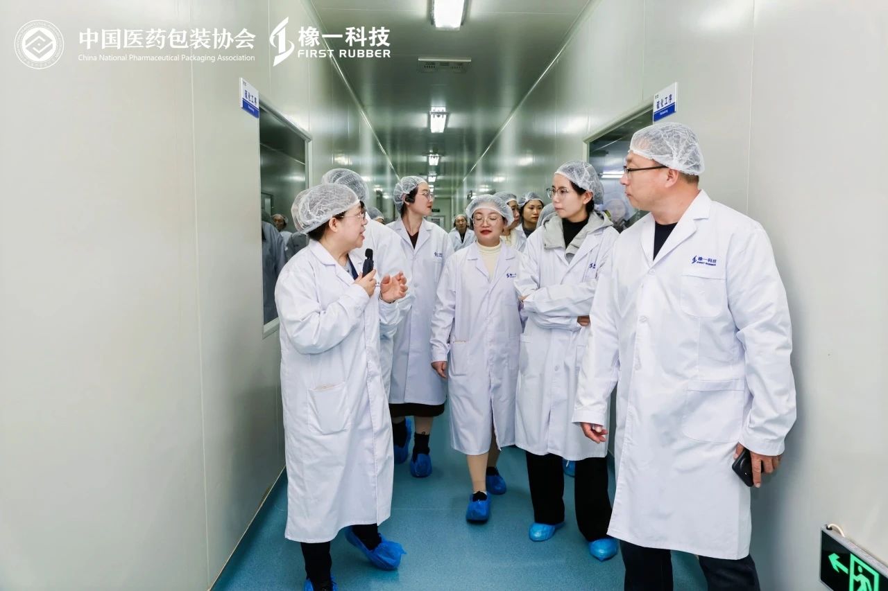 参观2.jpg